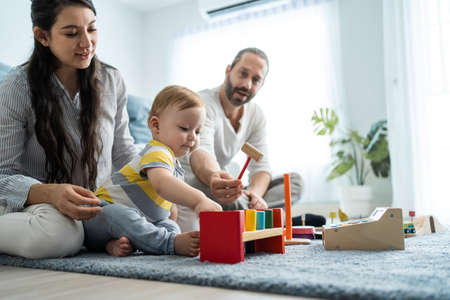 年齢層別おすすめ配色：子どもから高齢者までの心理効果を考慮