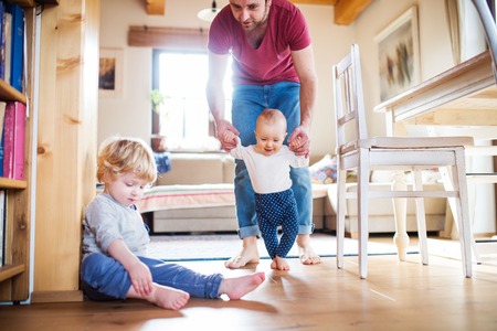 親子で楽しむ家具リメイク体験──子どもの思い出を形に残すアイデア