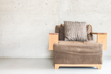 無垢材家具の種類と使い方―長く使える家具選び